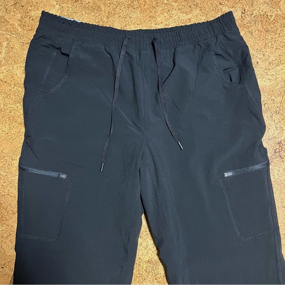 Eddie Bauer Wm’s Plaid Fleece Lined Cargo Pants in Black NWT Sz 10 - Picture 5 of 16